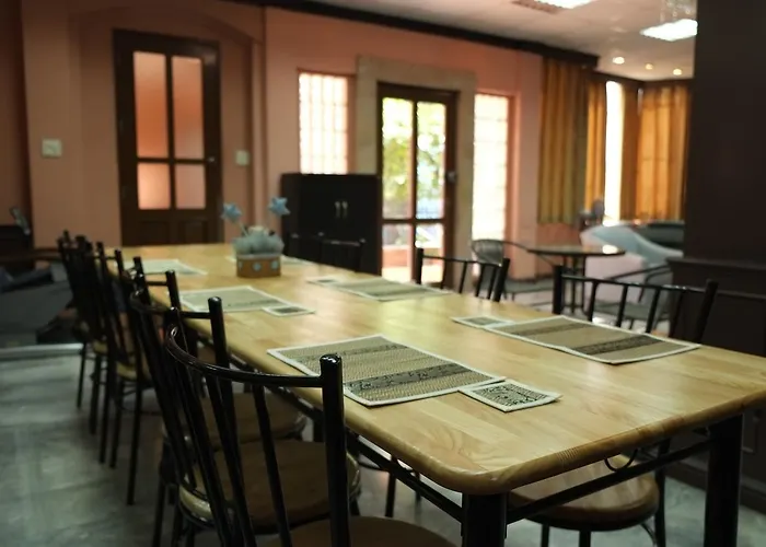 Nakhon Ramkhamhaeng Hostel *